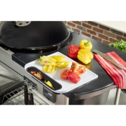 Planche à Découper Et De Service Amovible Pour Barbecue Weber Traveler -Grill Passion Promos Boutique planche weber plastique recuperateur 6