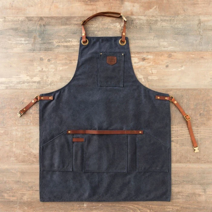 Tablier Barbecue Toile Waxée Alaskan Maker 547 - Bleu Marine 1 Tablier Barbecue Toile Waxée Alaskan Maker 547 - Bleu Marine